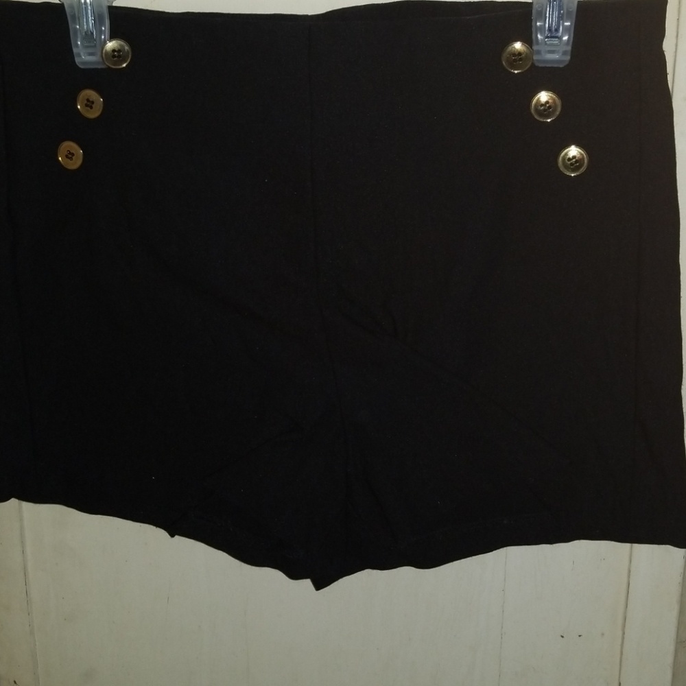 Black pinup shorts